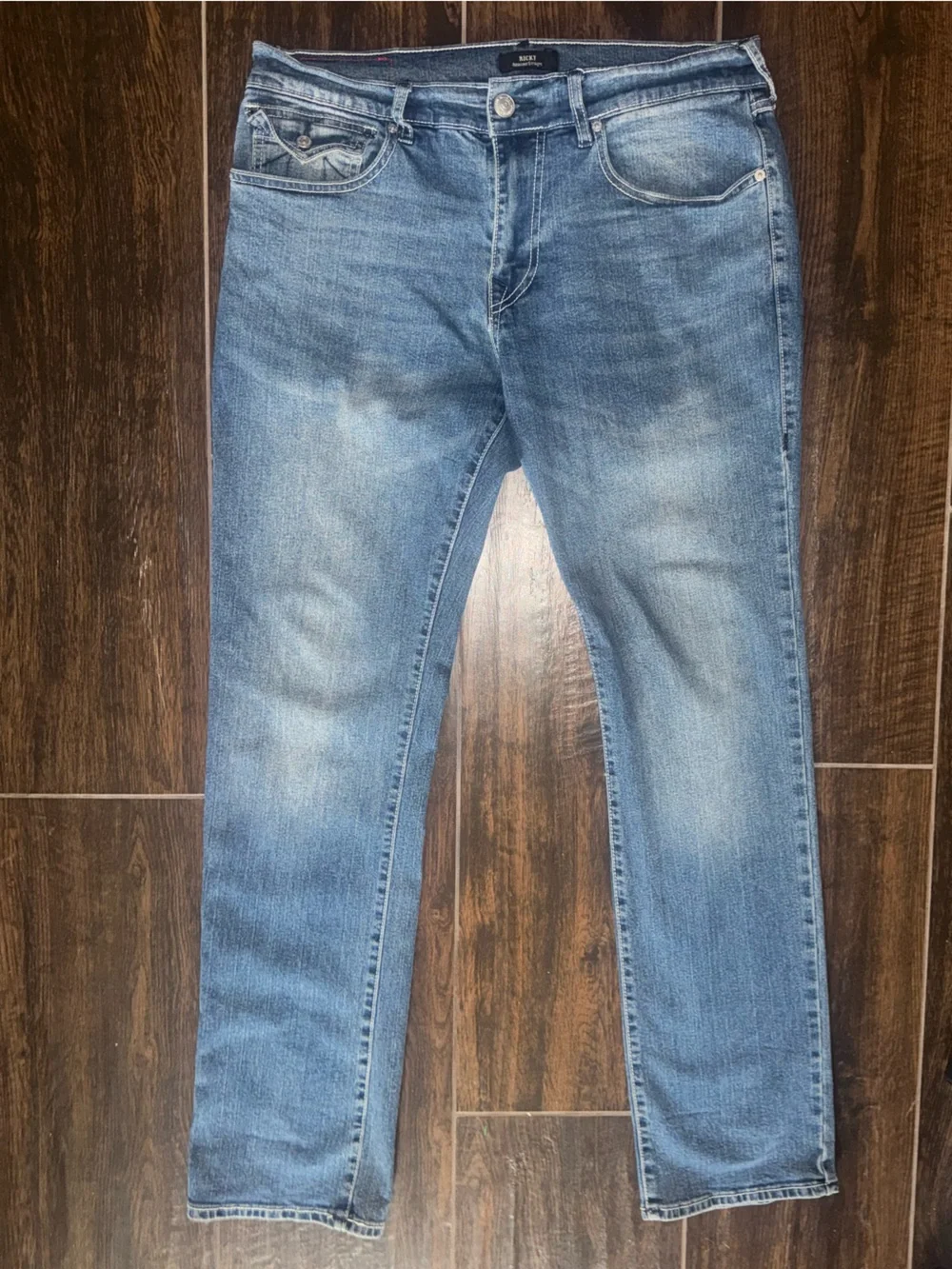 True Religion Ricky Relaxed Straight 34 x 32 EUC